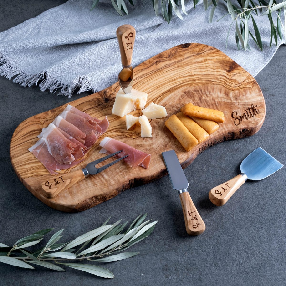 Personalized Charcuterie Board Set with Cheese Knives